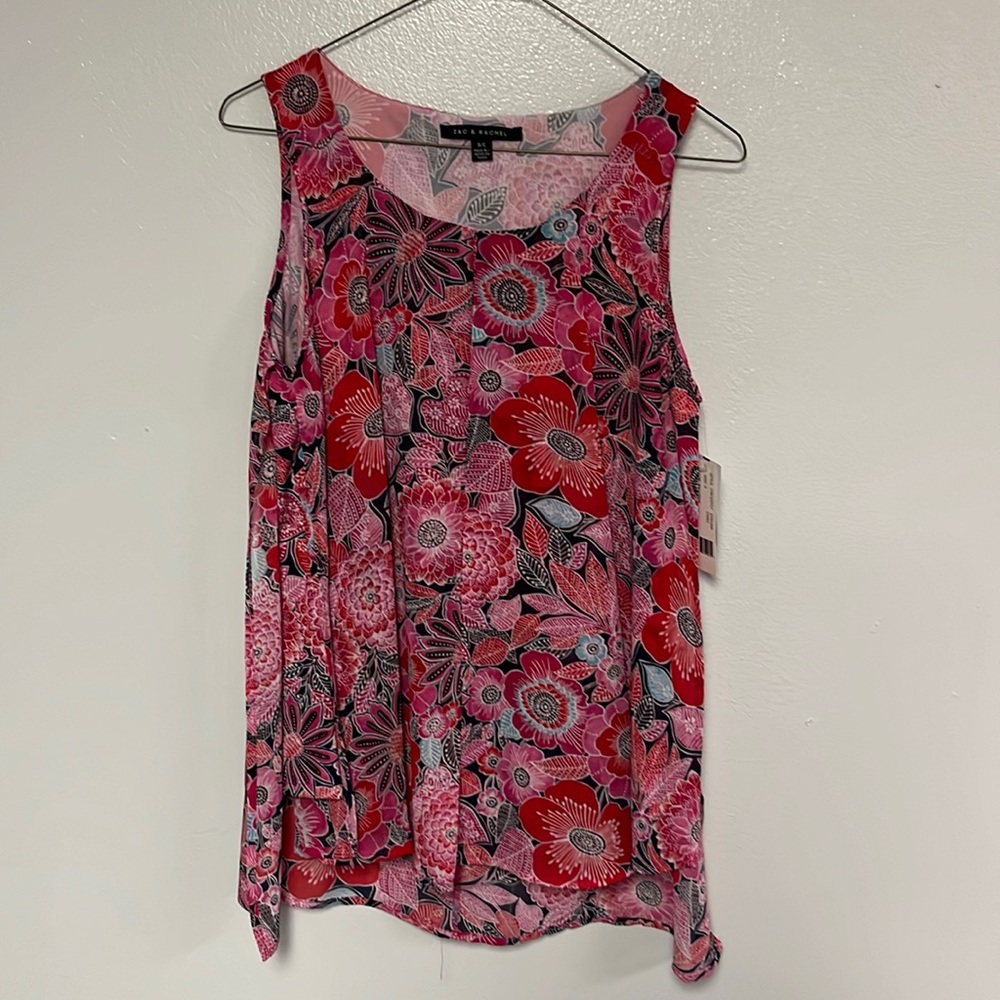 Floral sleeveless blouse